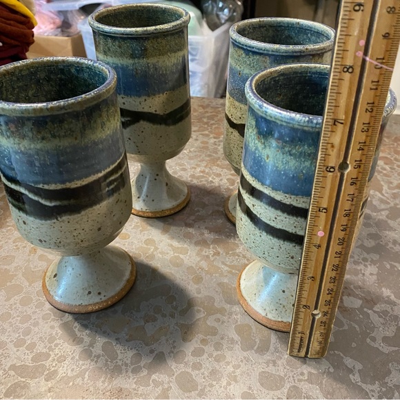 Stoneware 4 beer Mugs - Picture 8 of 10